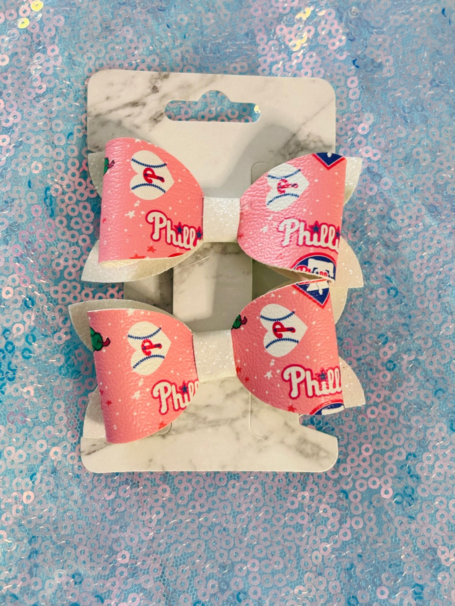 Phillies bows