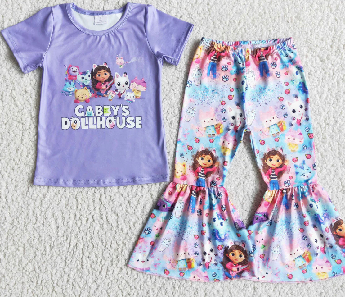 *Hey Gabby* bells outfit