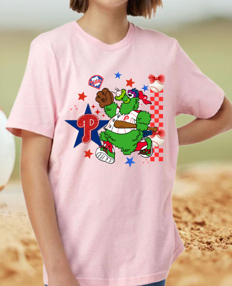 Girls Catch Phils tee