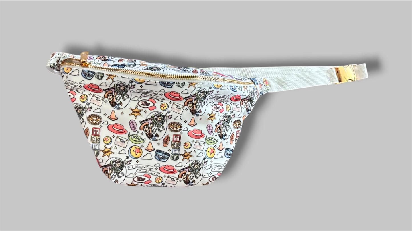 Toy Story Inspired Belt Bag for Women, Kids & Family Matching Outfit, Theme Park Crossbody Fanny Pack, Adjustable Strap Travel Bag, Cute Character Print Park Essentials Bag, Mommy and Me Matching Accessories