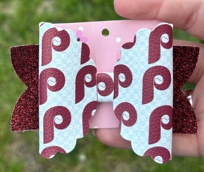 Phillies bows