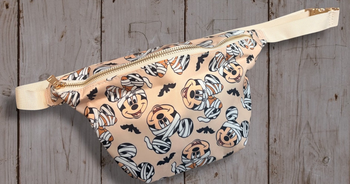 Halloween Mummy Mouse Belt Bag | Spooky Mummy Character Fanny Pack | Halloween Crossbody Waist Bag with Bats