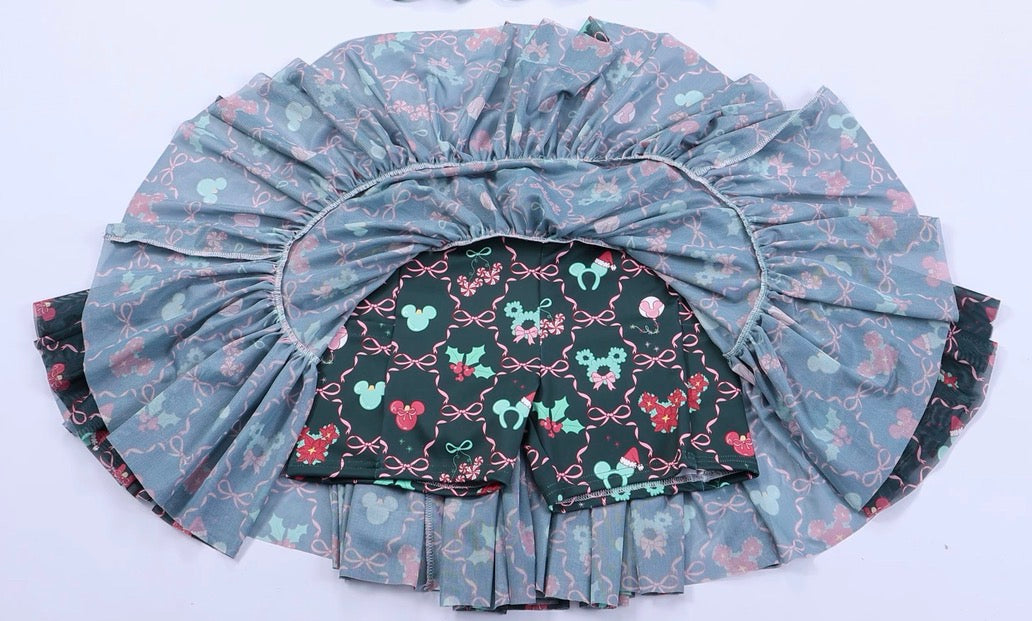 Holiday Mouse Coquette Flowy Skirt with Pockets