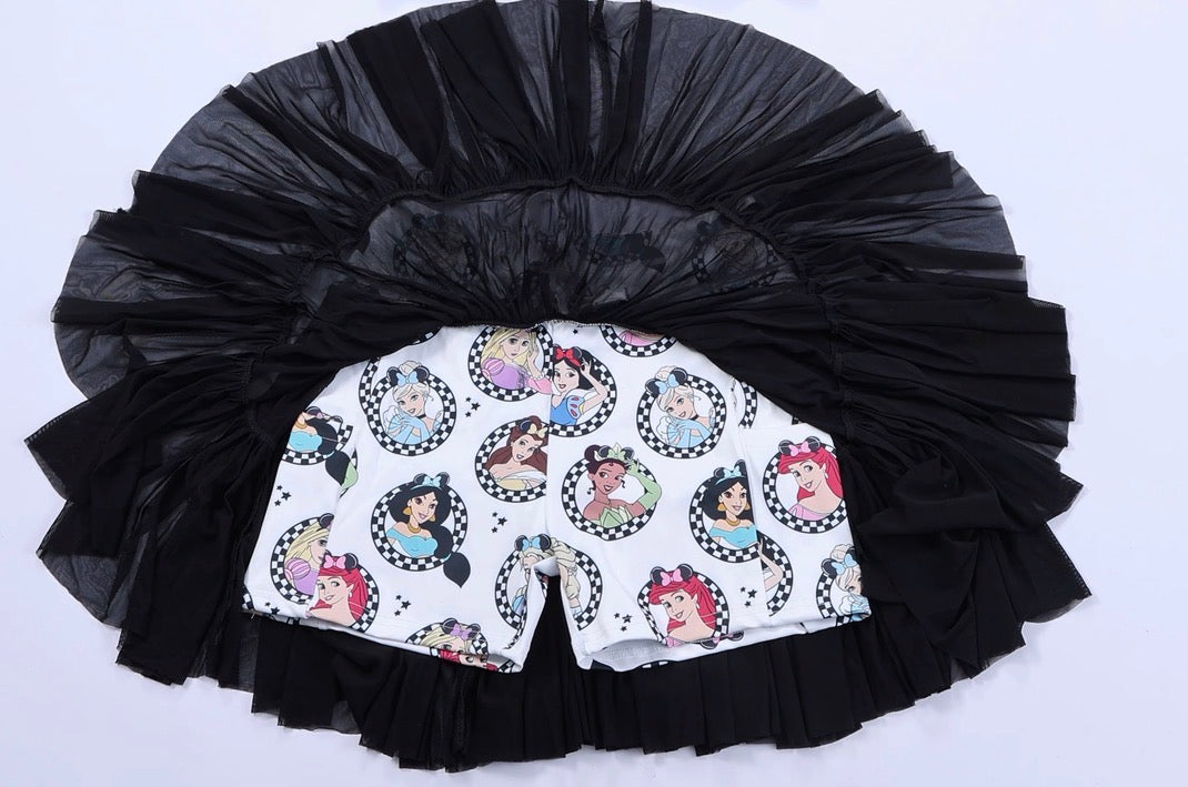 Princess Checkered Character Flow Skirt with Pockets